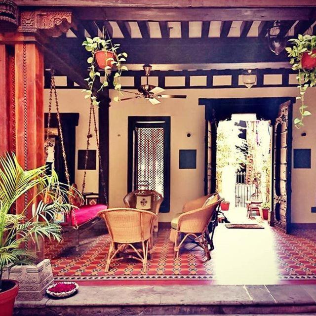 Bed and Breakfast Deewanji Ni Haveli Ахмедабад Екстер'єр фото